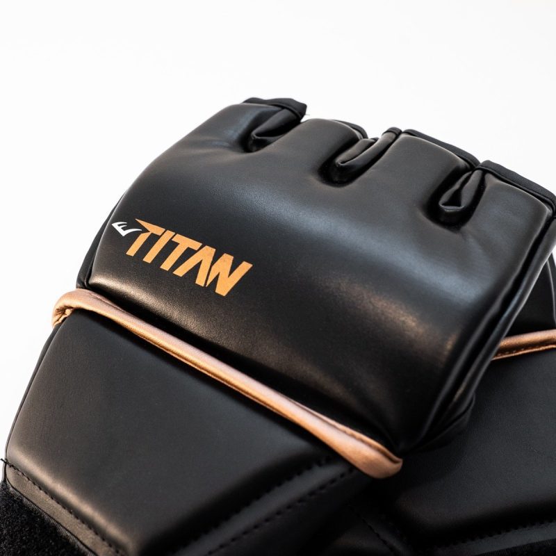 titan grappling gloves 5